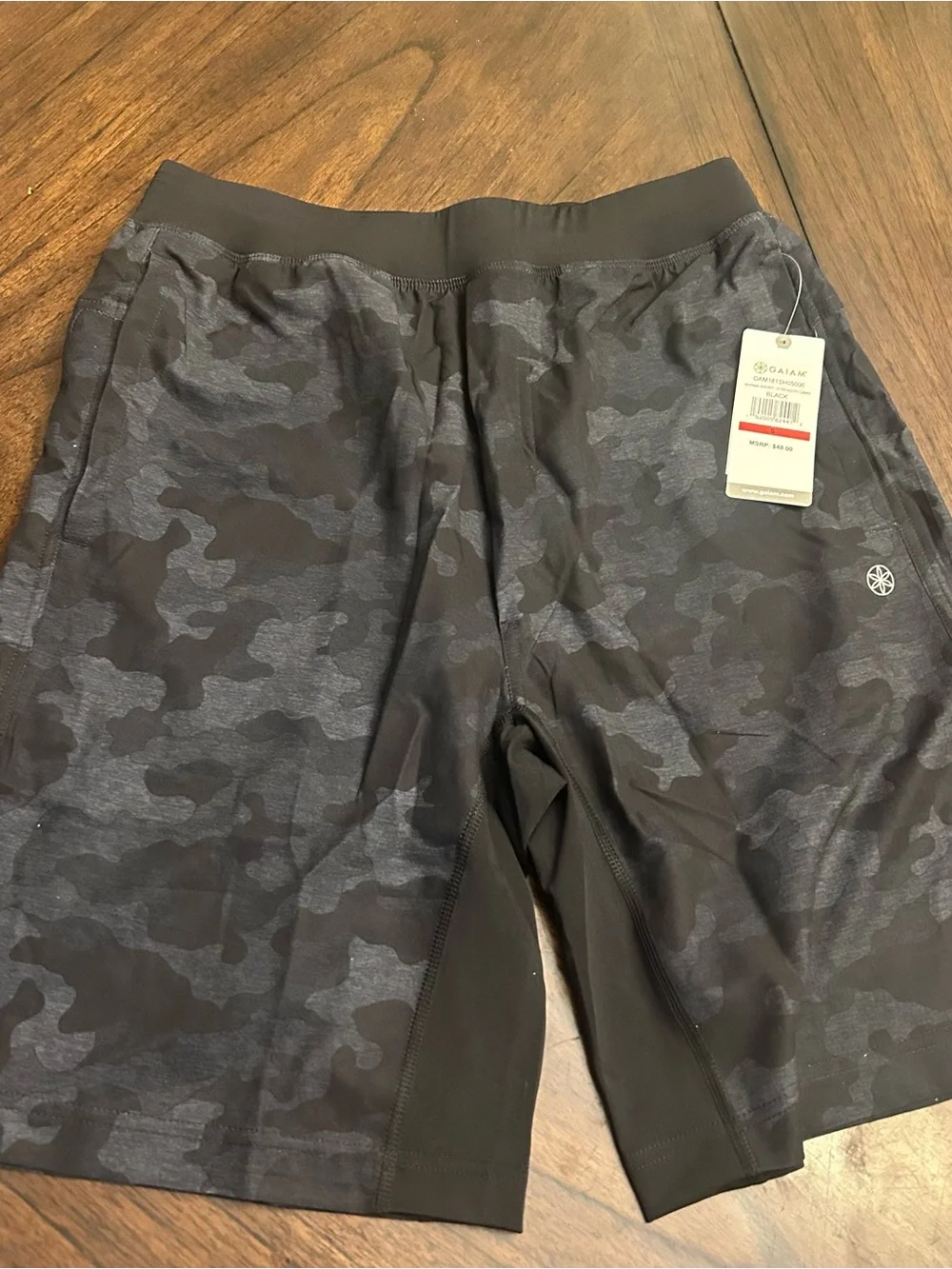 Gaiam Men's Athletic Gym Running Shorts - Pitch Black Camo, Small New
